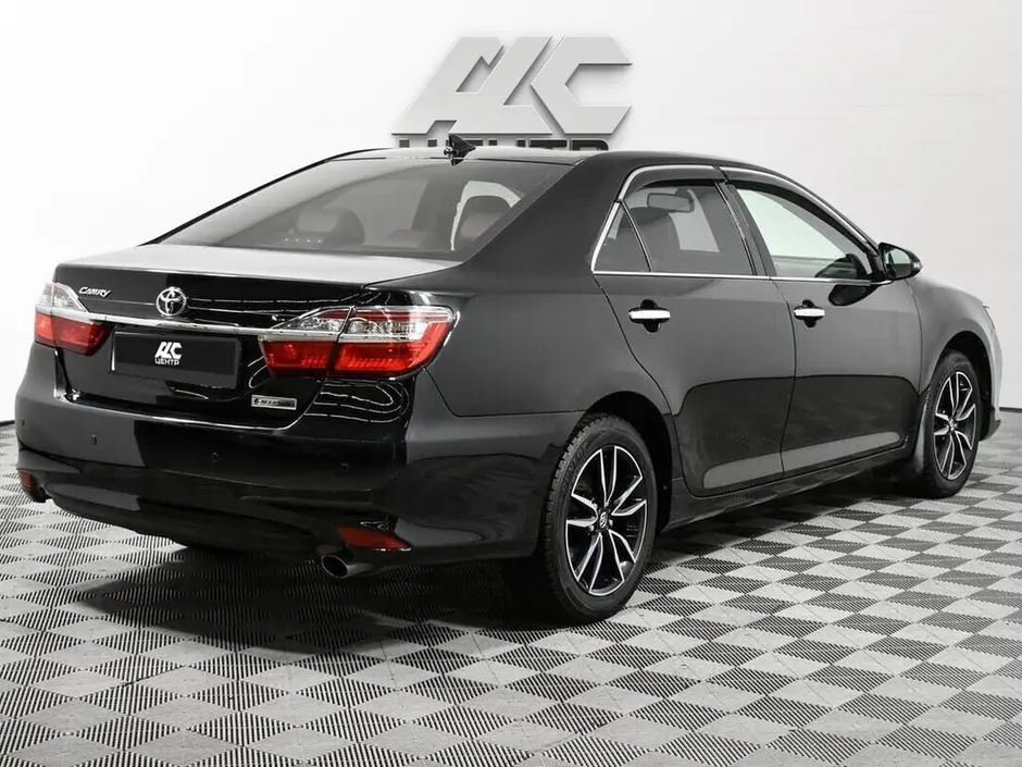 Toyota Camry, 2017 г.
