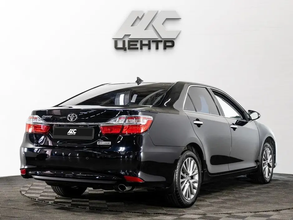 Toyota Camry, 2017 г.