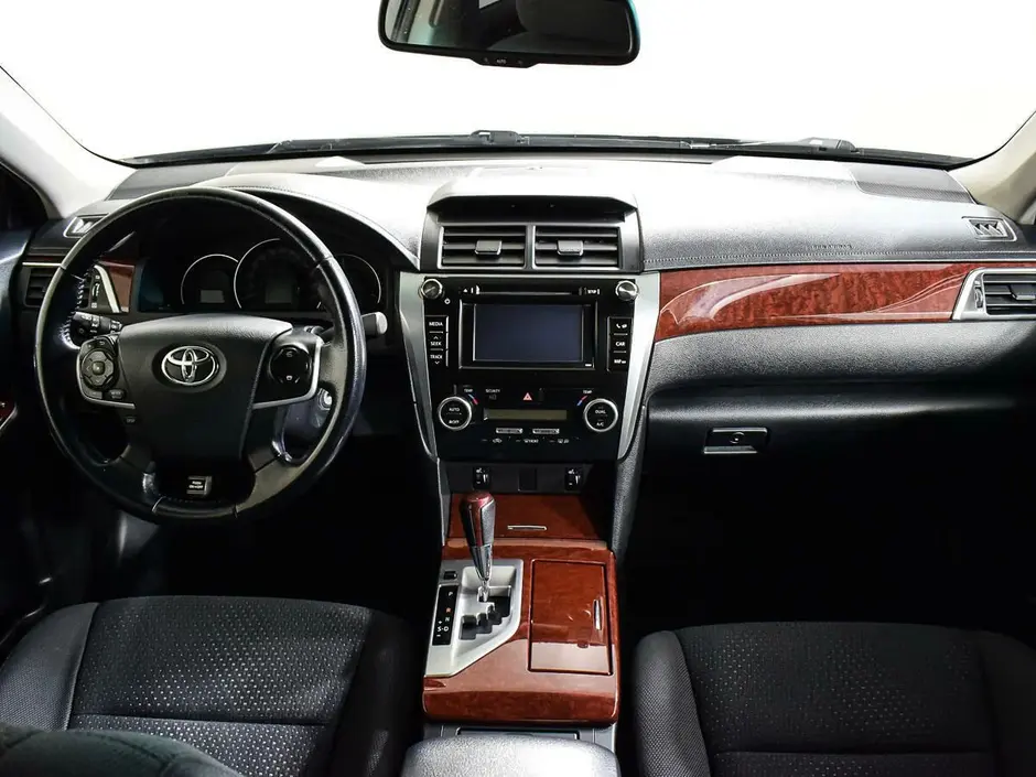 Toyota Camry, 2013 г.