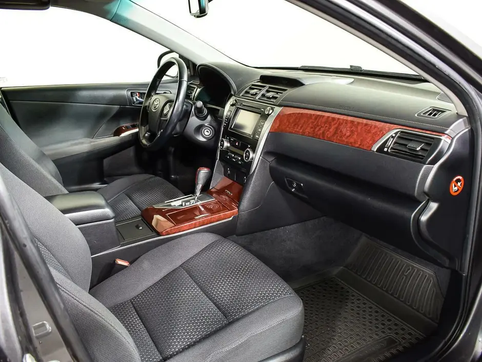 Toyota Camry, 2013 г.