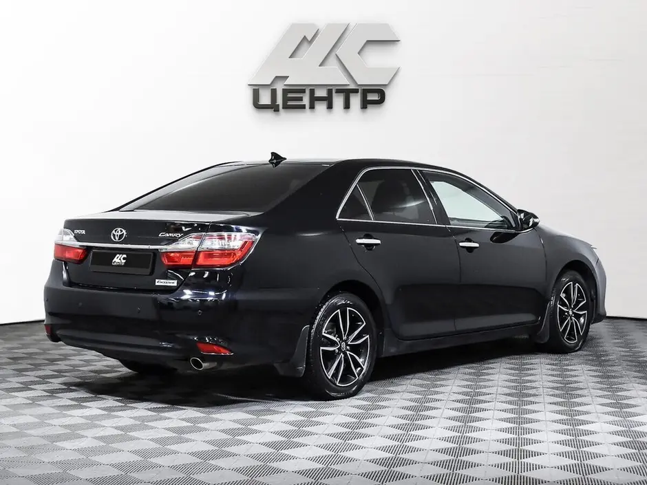 Toyota Camry, 2017 г.