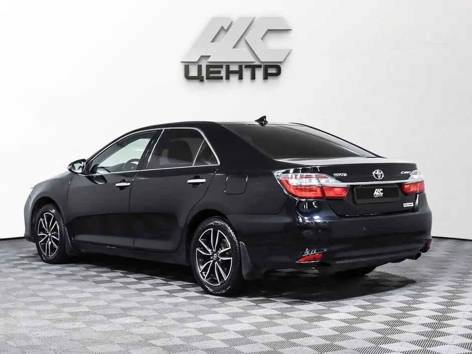 Toyota Camry, 2017 г.