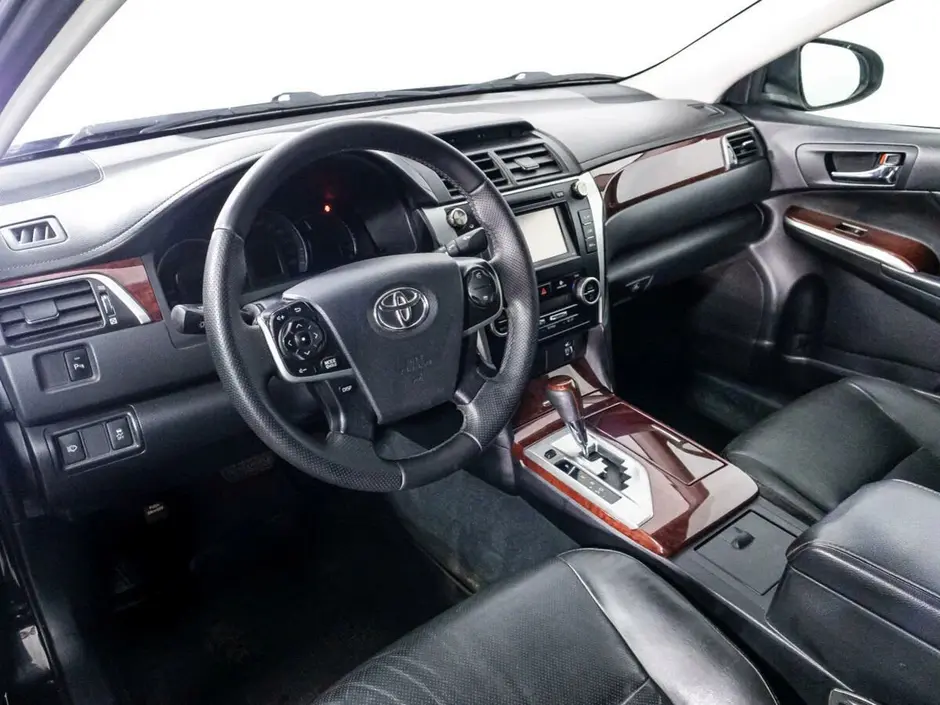 Toyota Camry, 2013 г.