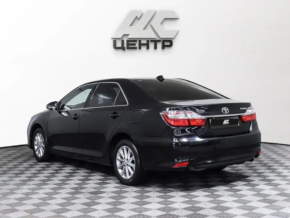 Toyota Camry, 2016 г.