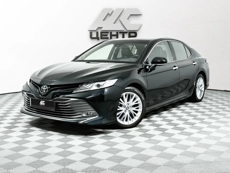 Toyota Camry, 2018 г.