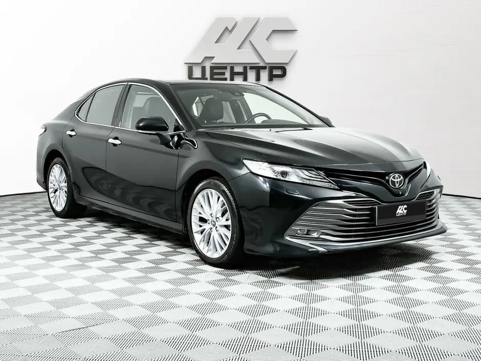 Toyota Camry, 2018 г.