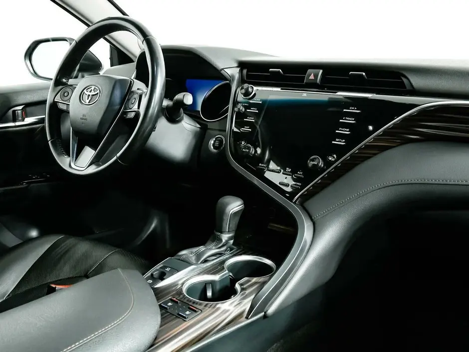 Toyota Camry, 2018 г.