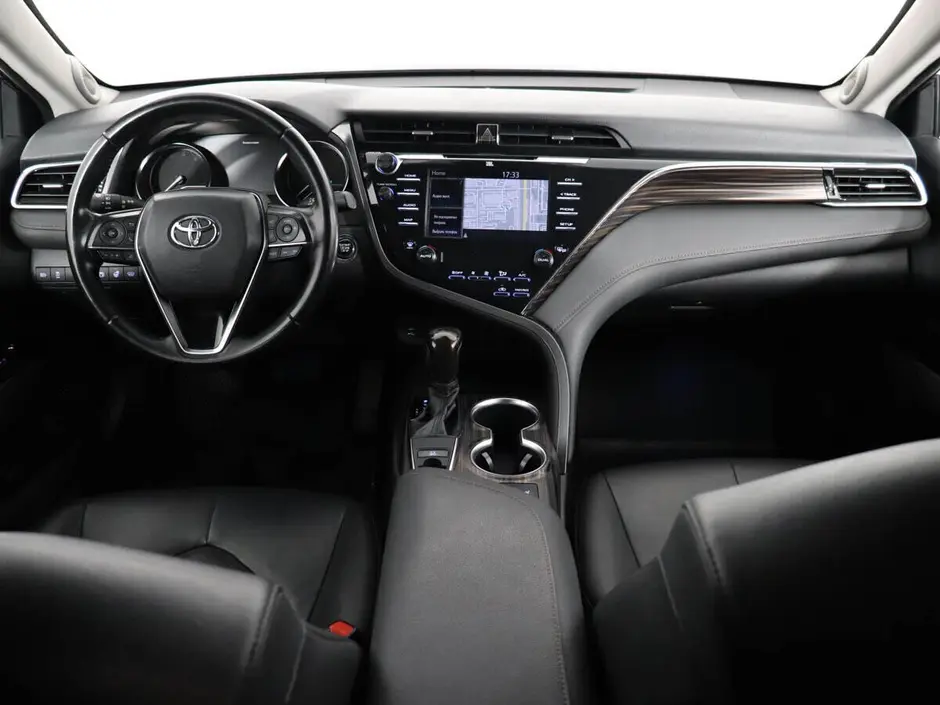 Toyota Camry, 2018 г.