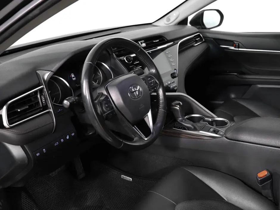 Toyota Camry, 2018 г.