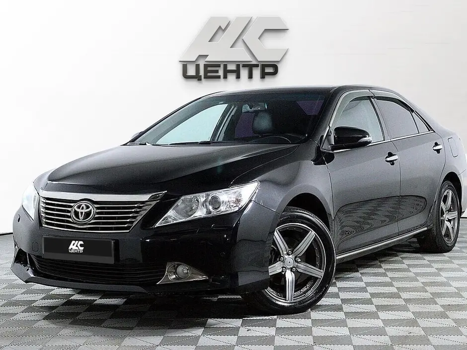 Toyota Camry, 2013 г.