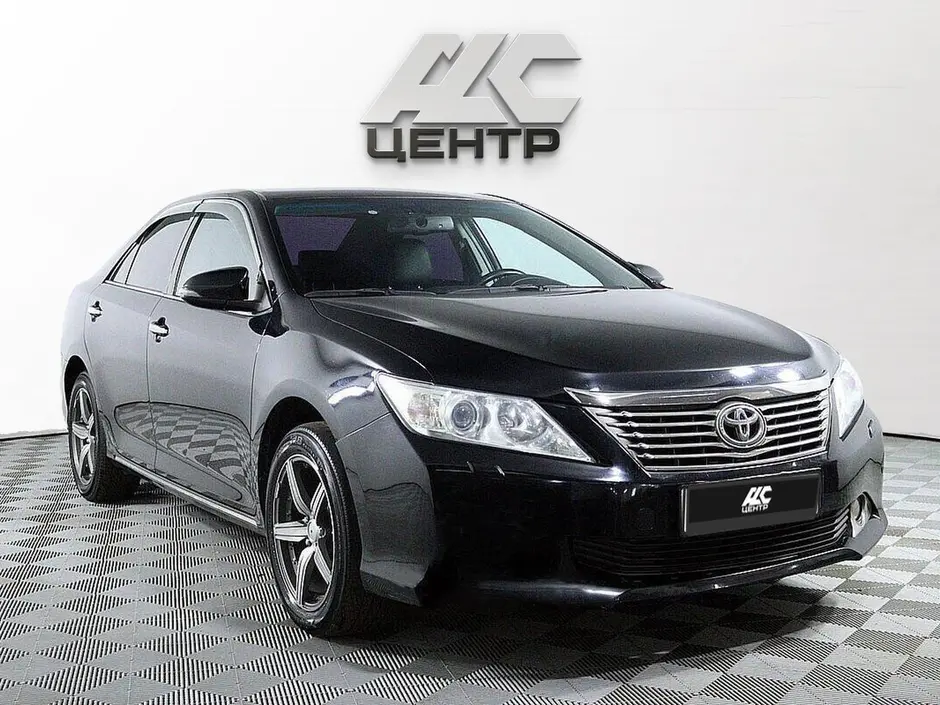 Toyota Camry, 2013 г.