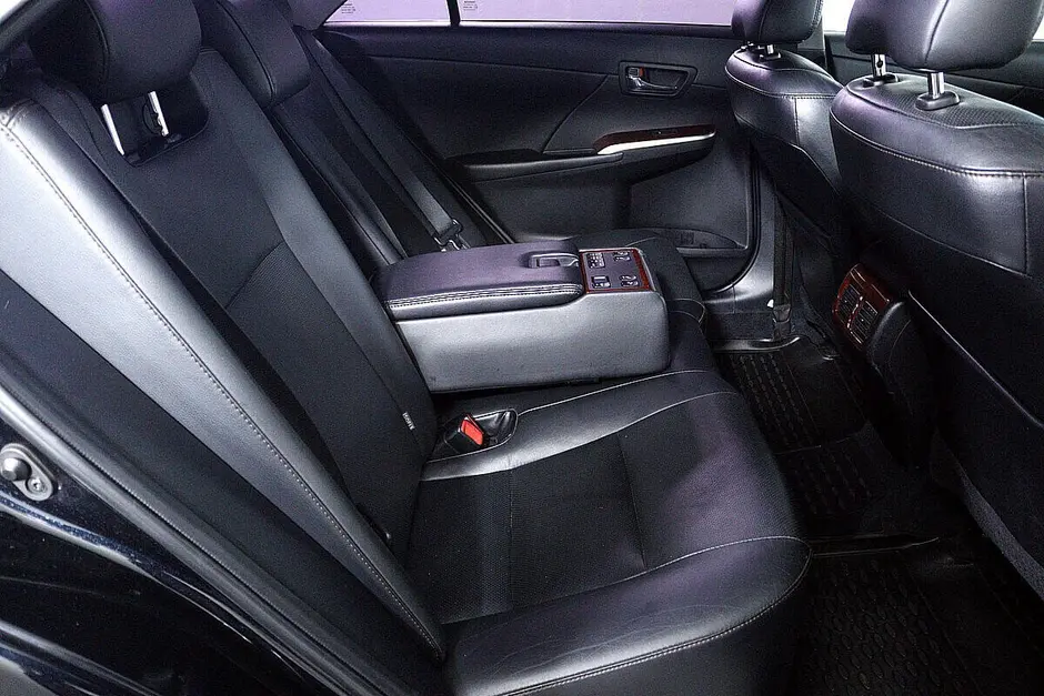 Toyota Camry, 2013 г.