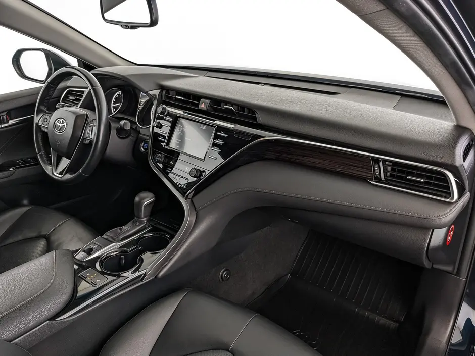 Toyota Camry, 2019 г.