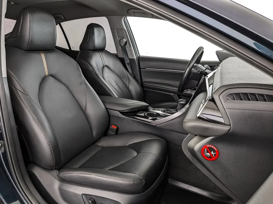 Toyota Camry, 2019 г.