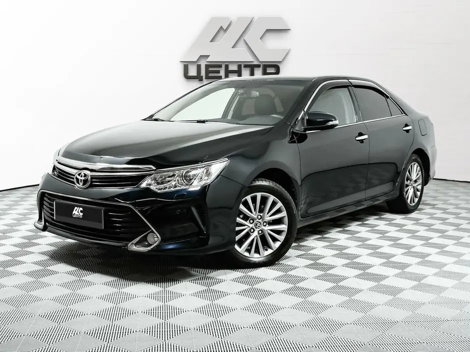 Toyota Camry, 2016 г.