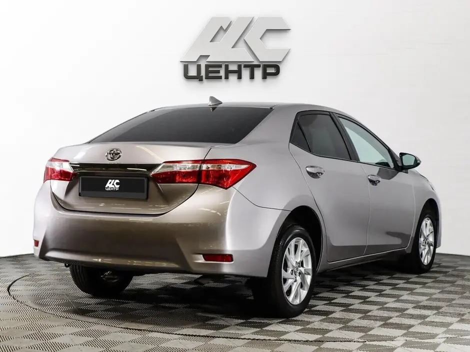 Toyota Corolla, 2018 г.