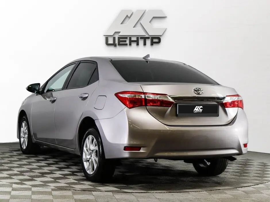 Toyota Corolla, 2018 г.