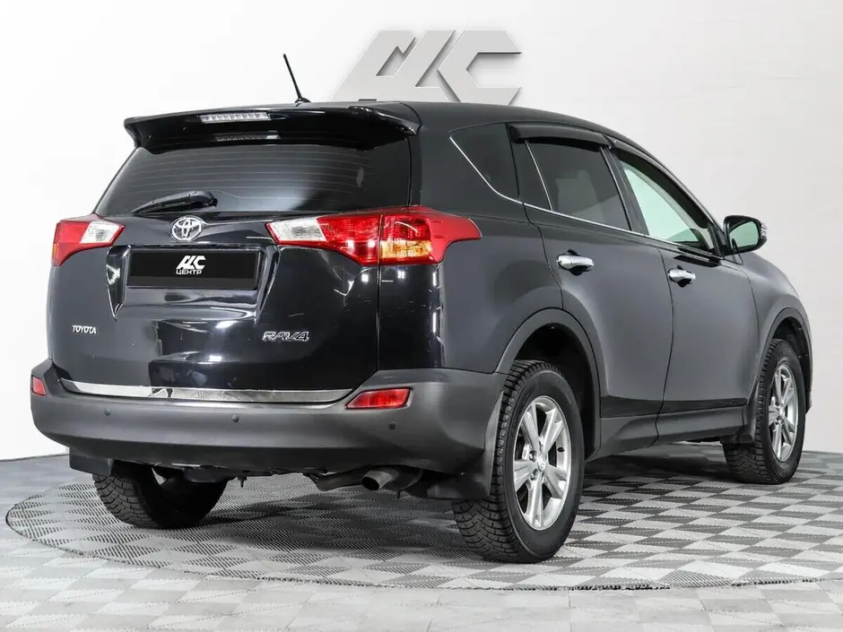Toyota RAV4, 2013 г.