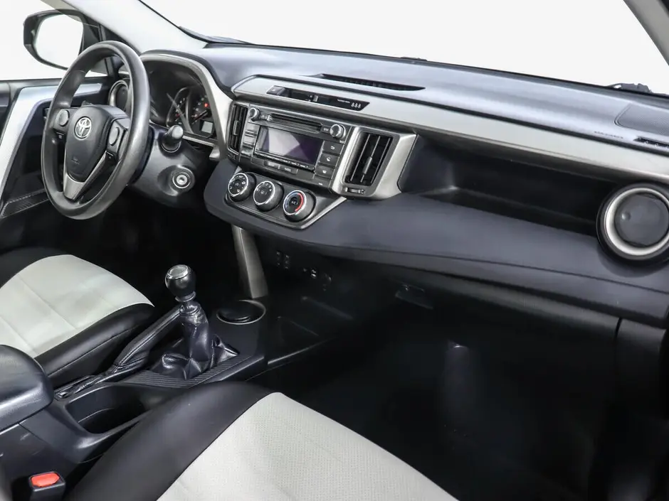 Toyota RAV4, 2013 г.