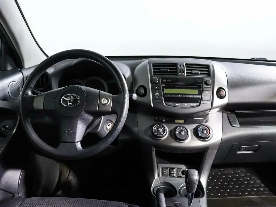 Toyota RAV4, 2010 г.