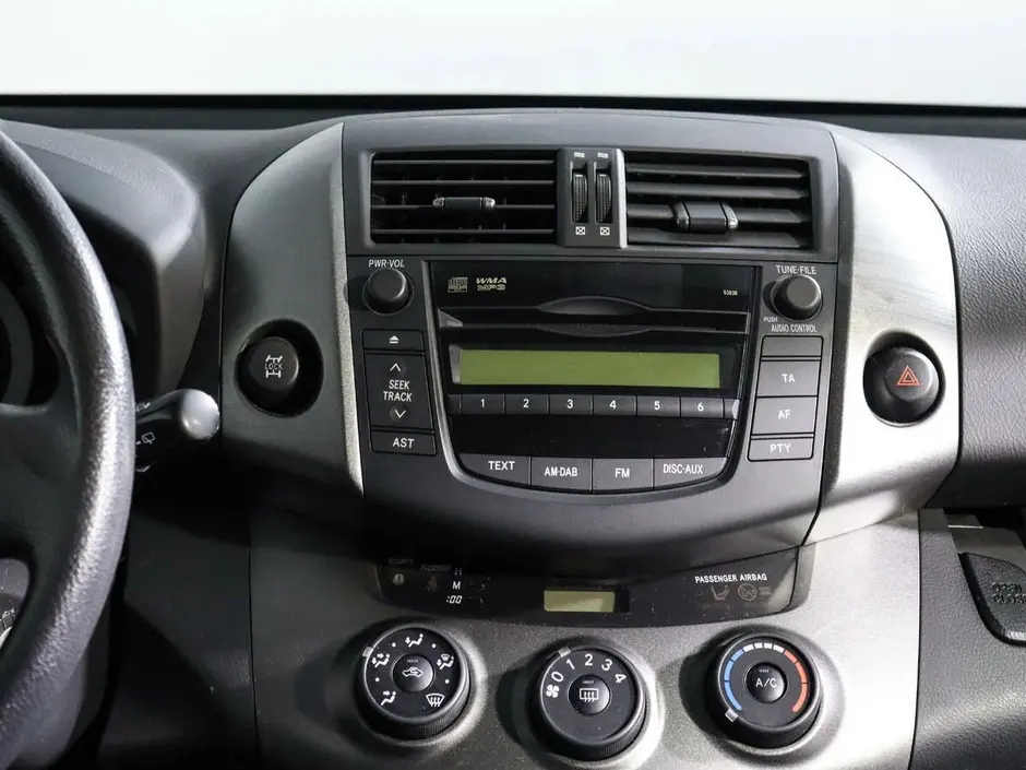 Toyota RAV4, 2010 г.