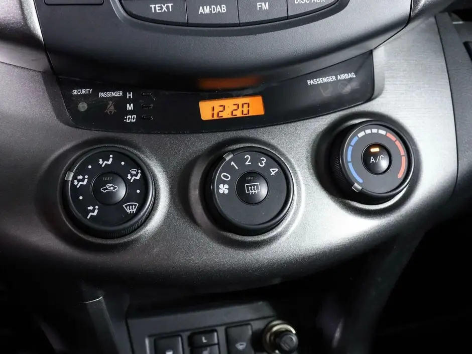 Toyota RAV4, 2010 г.