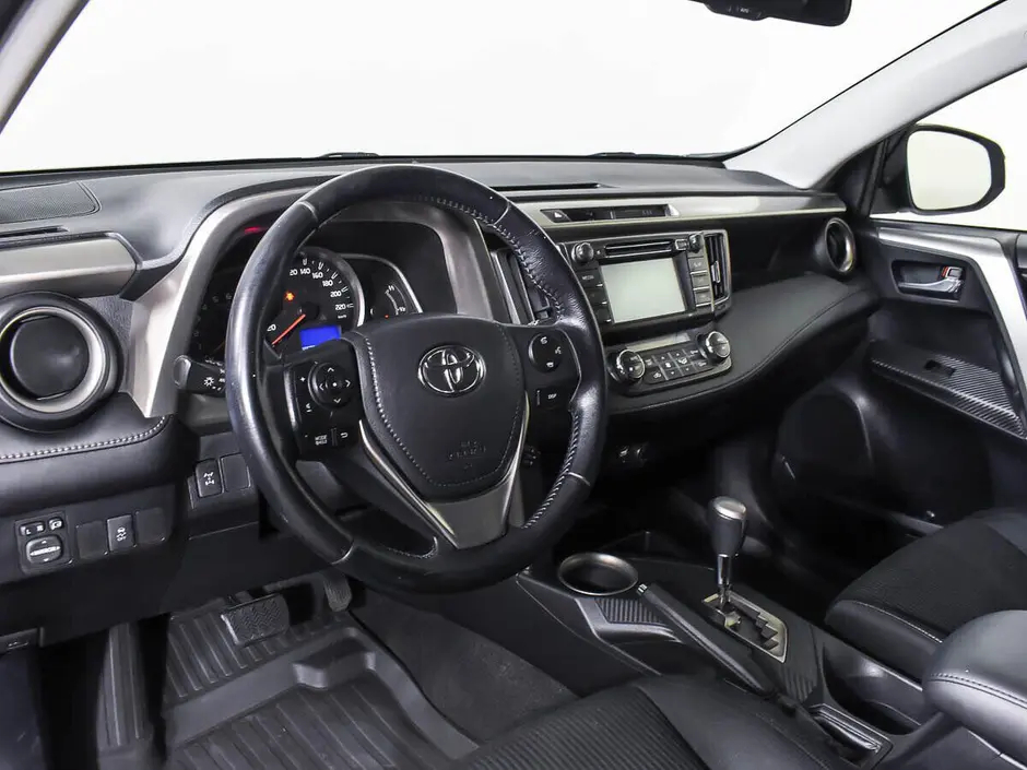 Toyota RAV4, 2014 г.