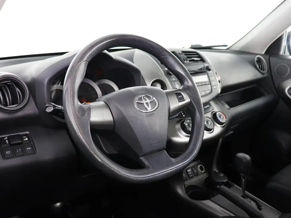 Toyota RAV4, 2011 г.