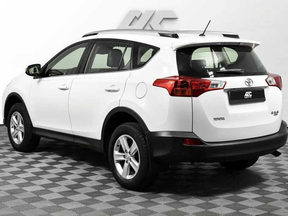 Toyota RAV4, 2012 г.