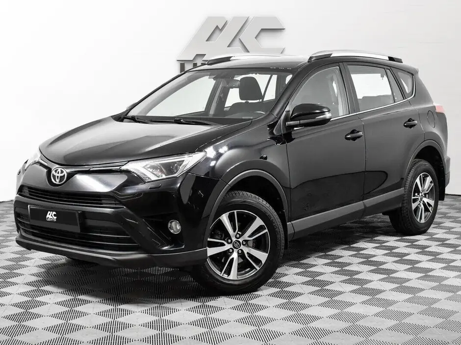 Toyota RAV4, 2018 г.