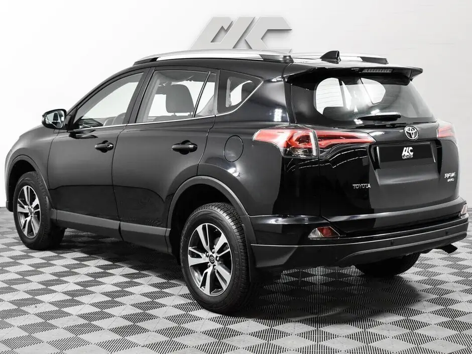 Toyota RAV4, 2018 г.