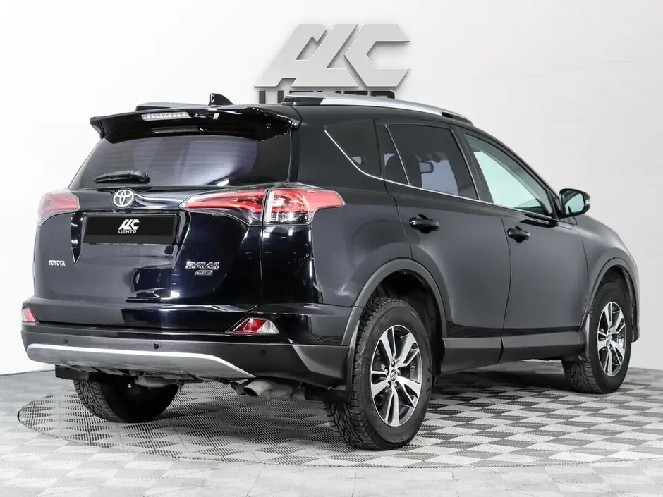 Toyota RAV4, 2018 г.