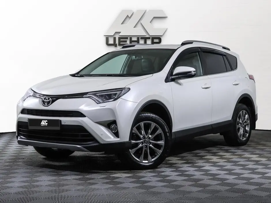 Toyota RAV4, 2017 г.