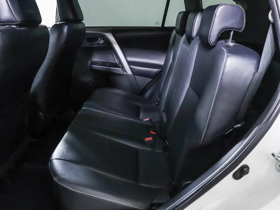 Toyota RAV4, 2017 г.