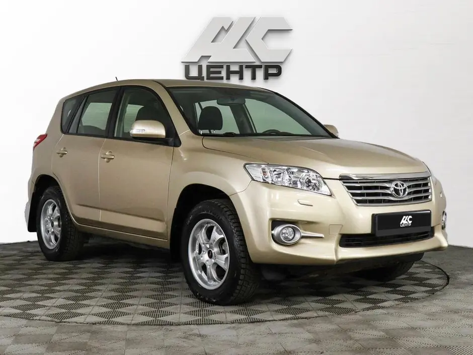 Toyota RAV4, 2012 г.