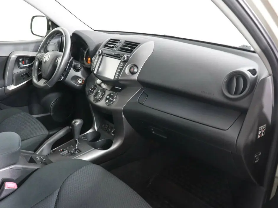 Toyota RAV4, 2012 г.