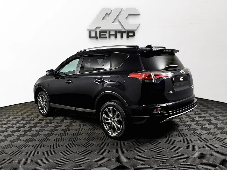 Toyota RAV4, 2018 г.