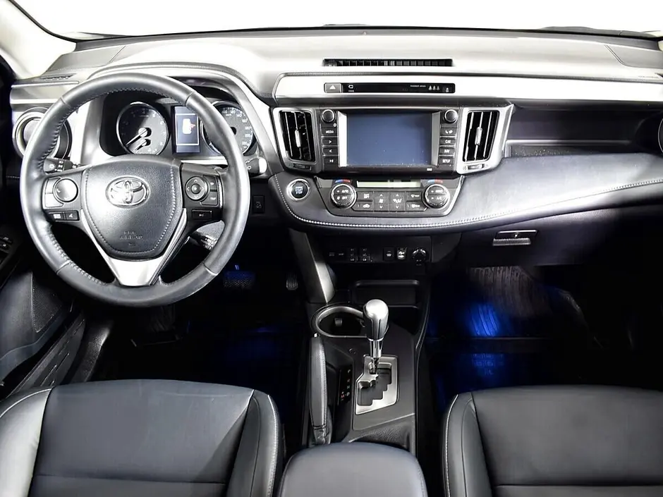 Toyota RAV4, 2018 г.