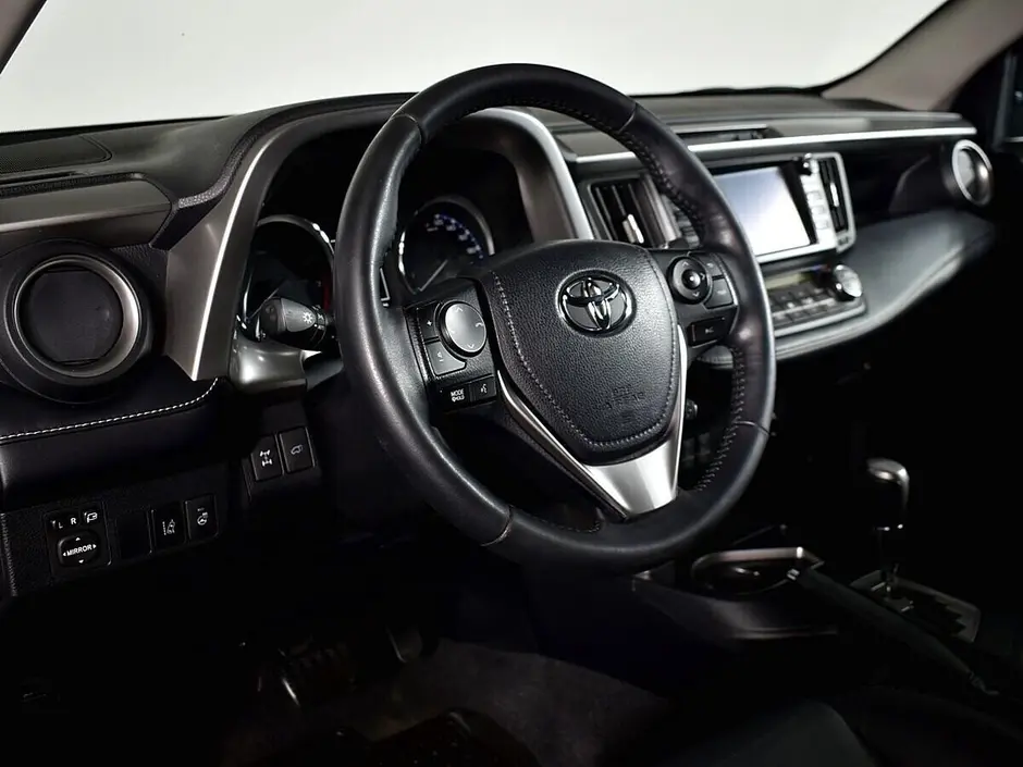 Toyota RAV4, 2018 г.