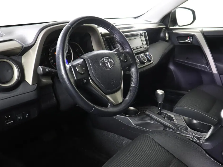 Toyota RAV4, 2013 г.