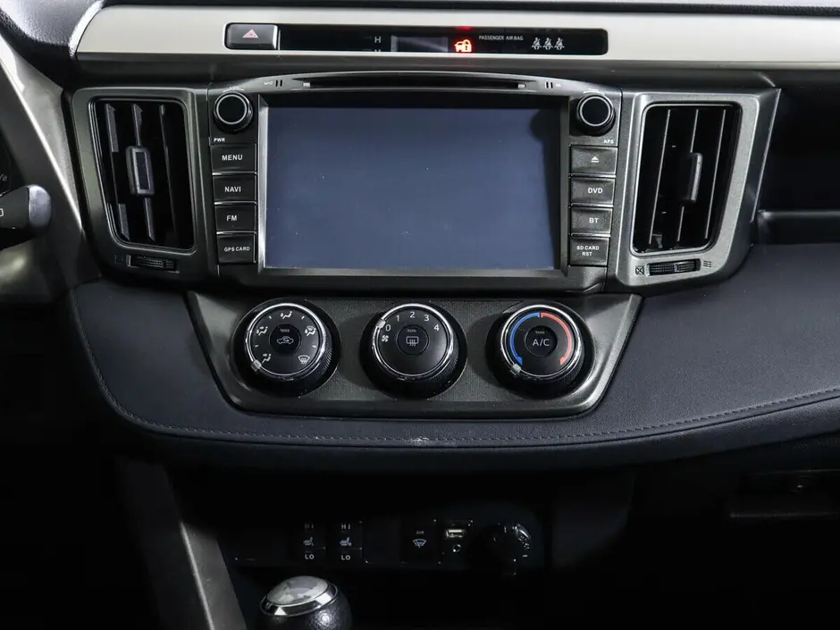 Toyota RAV4, 2015 г.