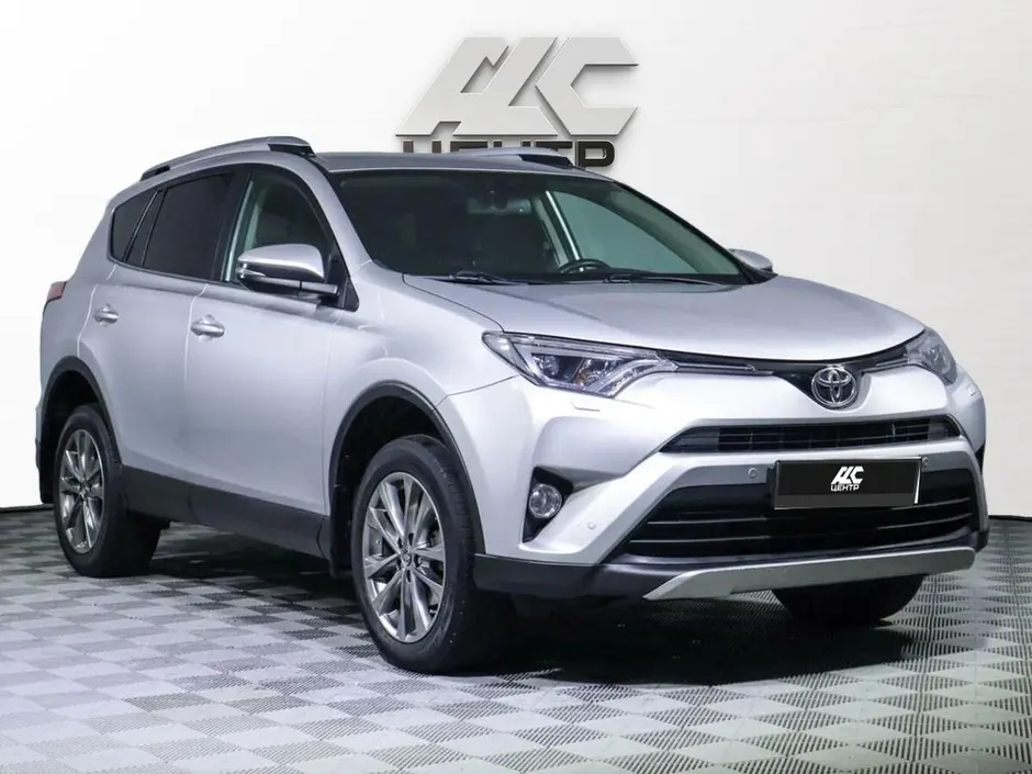 Toyota RAV4, 2018 г.