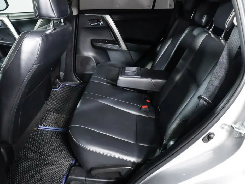 Toyota RAV4, 2018 г.