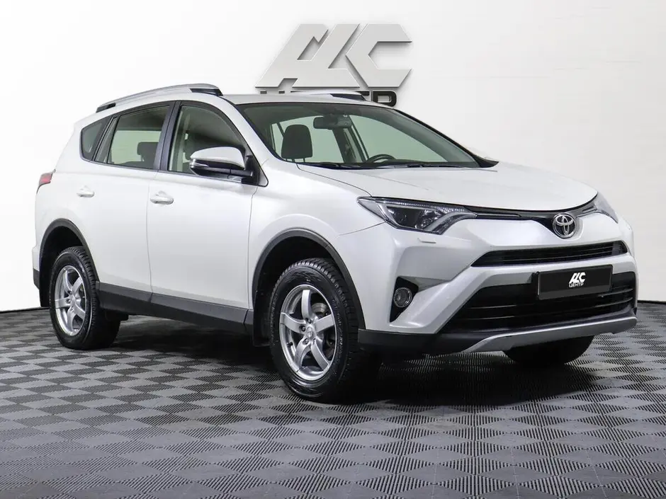 Toyota RAV4, 2016 г.