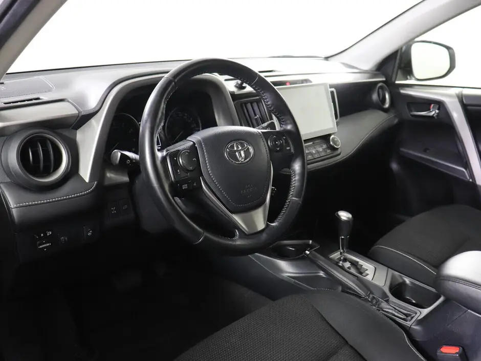 Toyota RAV4, 2016 г.