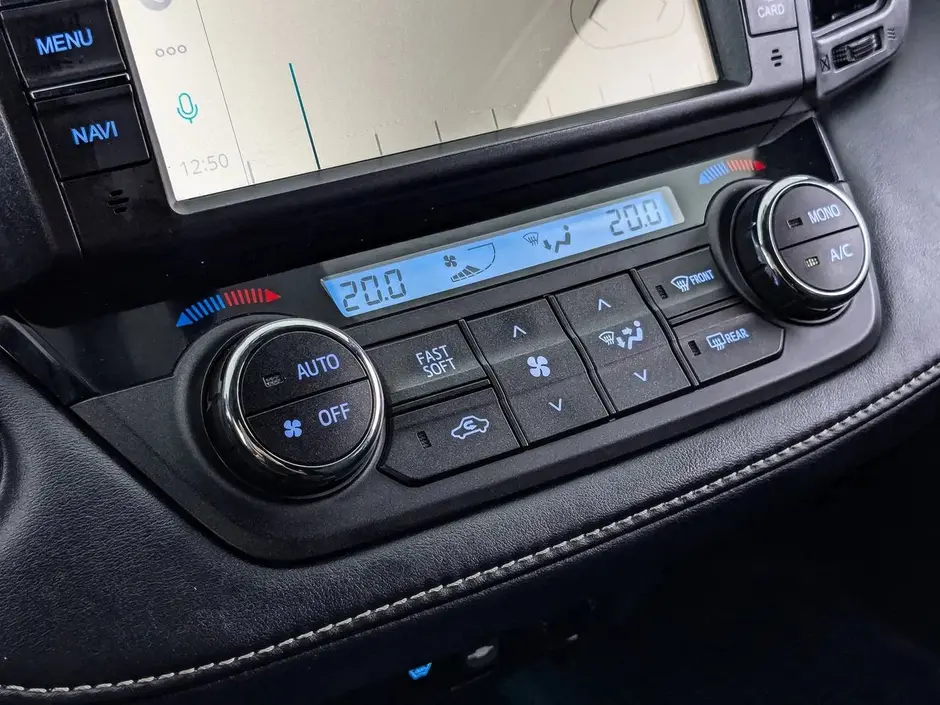 Toyota RAV4, 2017 г.