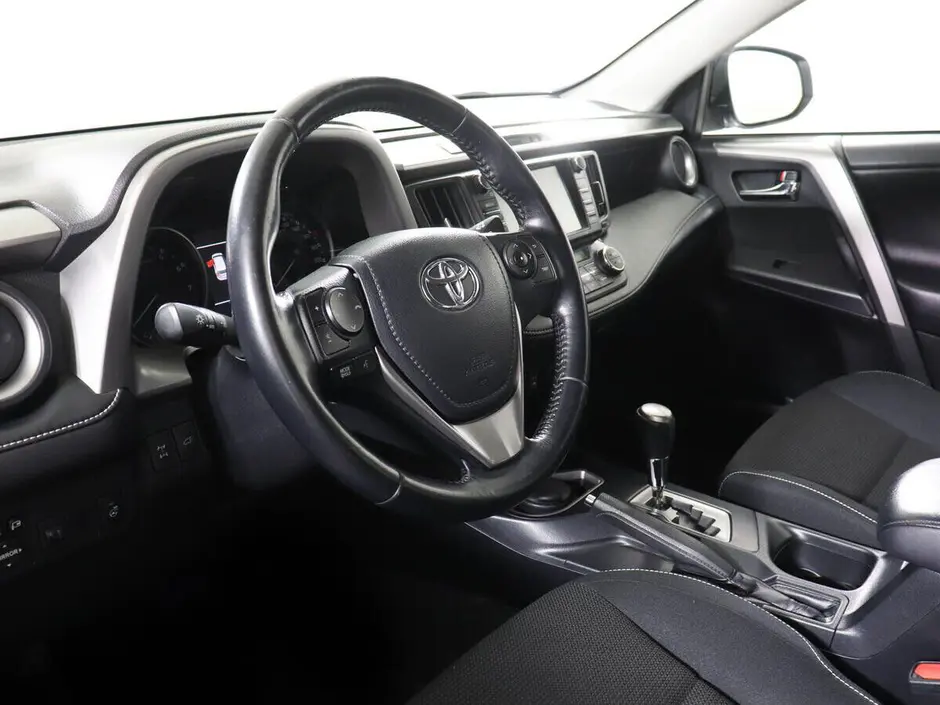 Toyota RAV4, 2017 г.