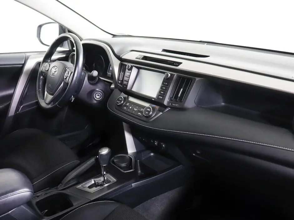 Toyota RAV4, 2017 г.