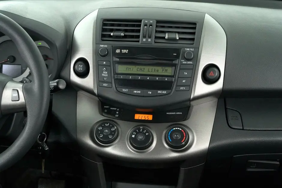 Toyota RAV4, 2011 г.