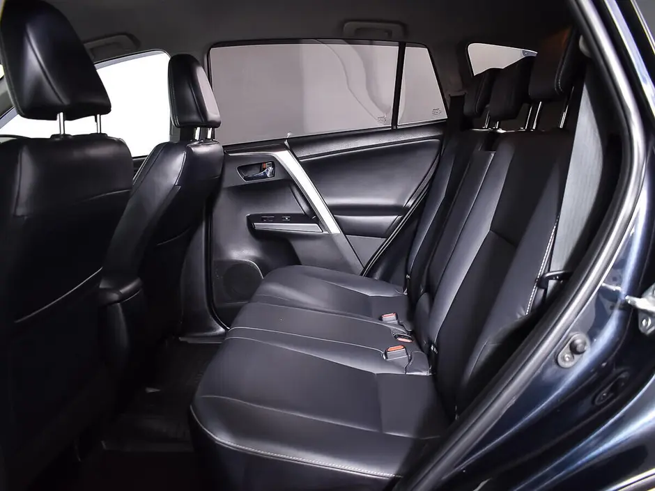 Toyota RAV4, 2017 г.